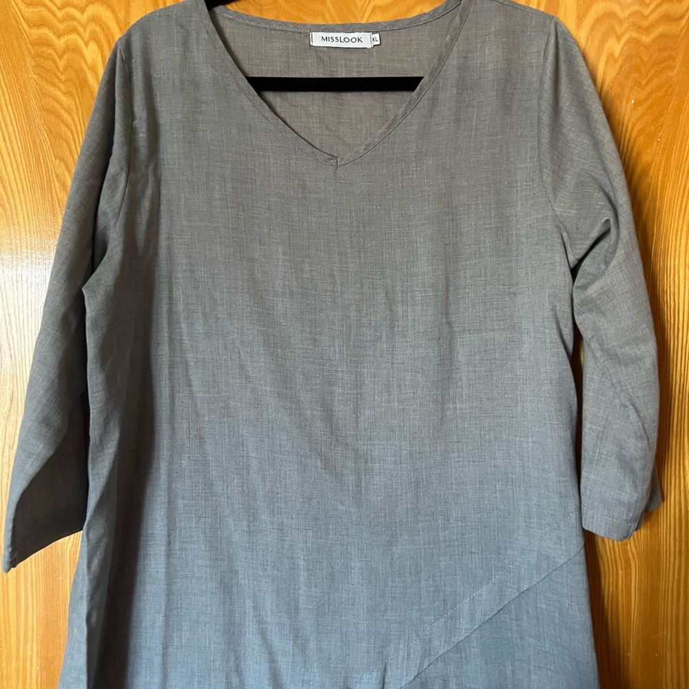 MISSLOOK Charcoal Tunic Top